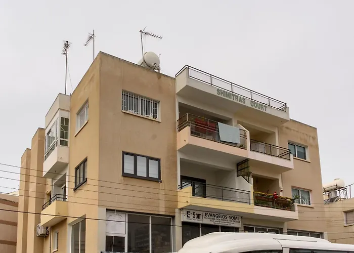 Azura 3 Bedroom Lejlighed