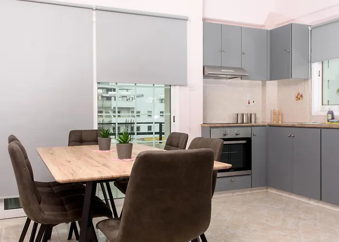 Azura 3 Bedroom Lejlighed *